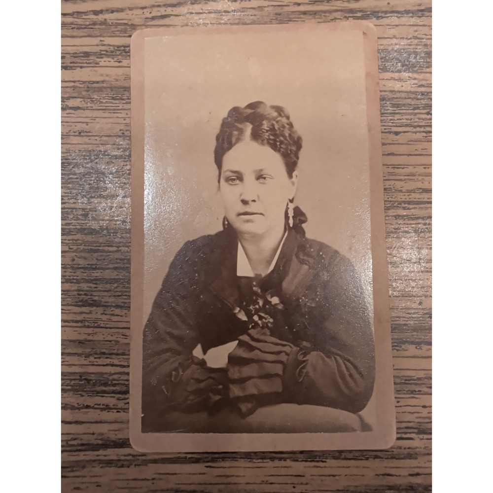 Antique Cabinet Card Woman Lady Victorian Portrait Dover New Hampshire Brigham